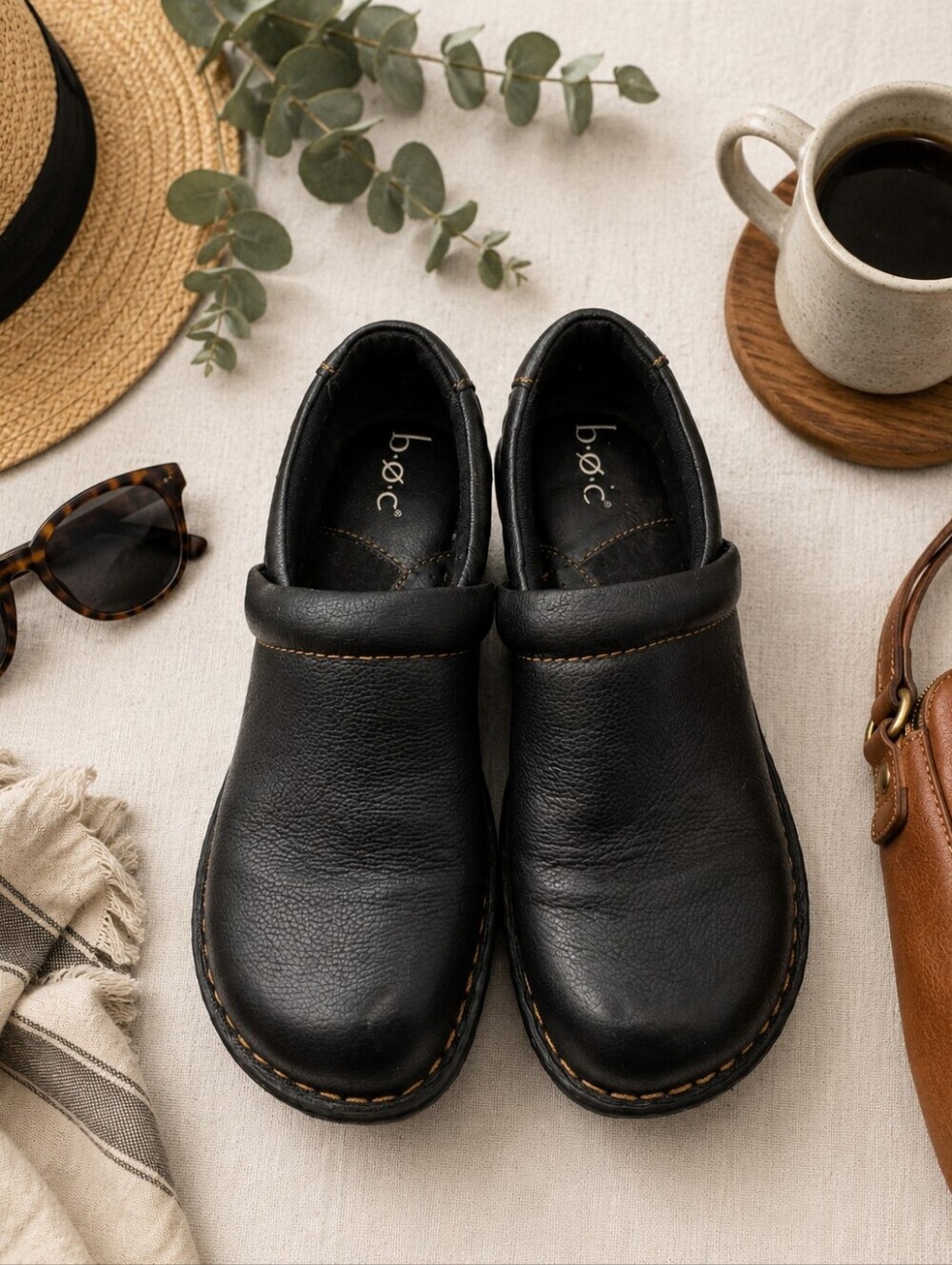 BOC Born Concepts Comfort Black Leather Slip On Clogs/shoes. Ladies 7M